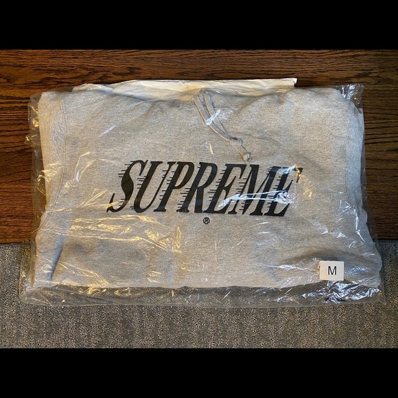 Supreme Hoodie - Medium